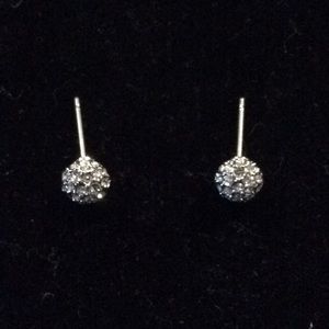 Swarovski Crystal Stud earrings